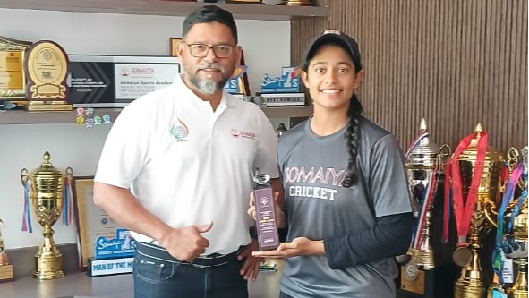 2025-11-11 10:40:00  Zeefa Jilani Wins “Best Batter of the Year” Award by Kuwait Cricket Association